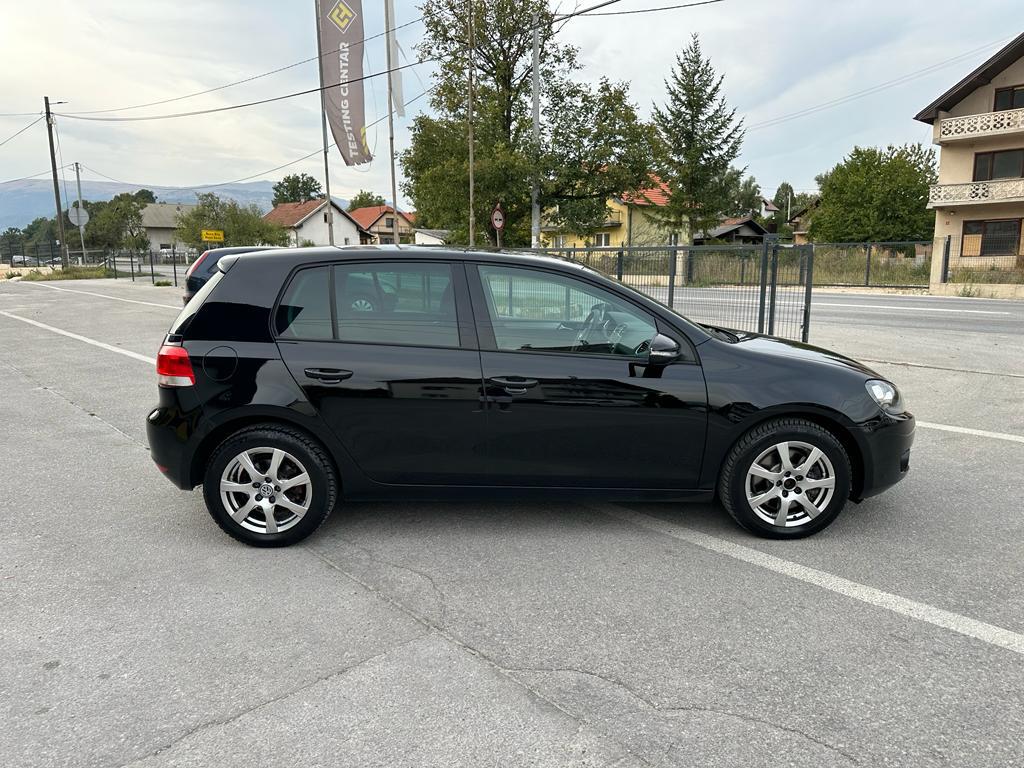 VOLKSWAGEN GOLF 2.0 4MOTION