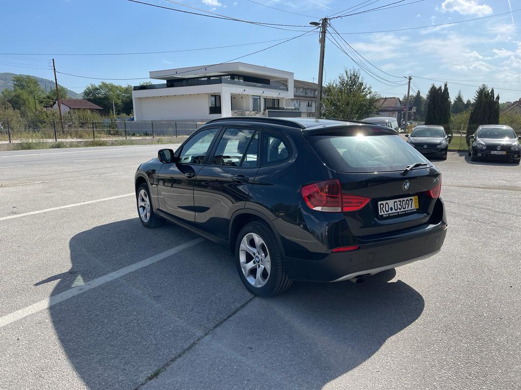BMW X1 2.0d xDRIVE/BiXENON