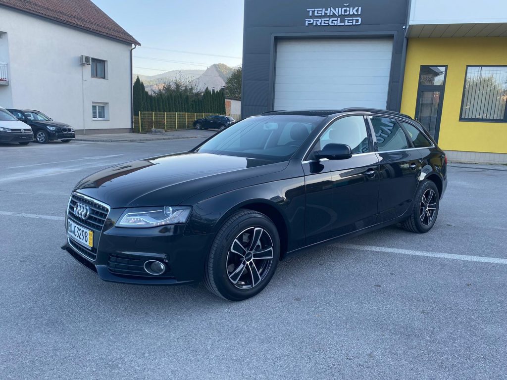AUDI A4 2.0 TDI AUTOMATIK/XENON
