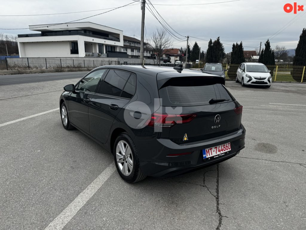 VOLKSWAGEN GOLF VIII 2.0 AUTOMATIK